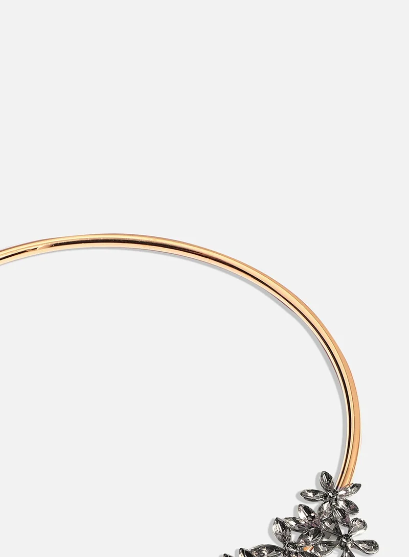 SOHI Flora Minimal Artificial Necklace Jewellery