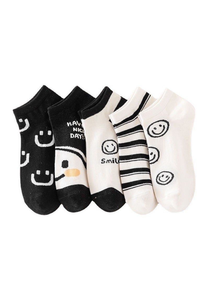 5 Pairs Cartoon Smiley Face Crew Socks Casual Cute Short socks Fashion Ankle Socks White Black for Girl Women  - Image 1