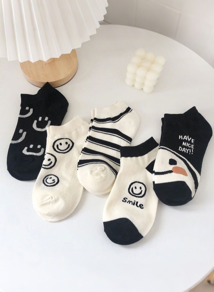 5 Pairs Cartoon Smiley Face Crew Socks Casual Cute Short socks Fashion Ankle Socks White Black for Girl Women  - Image 2