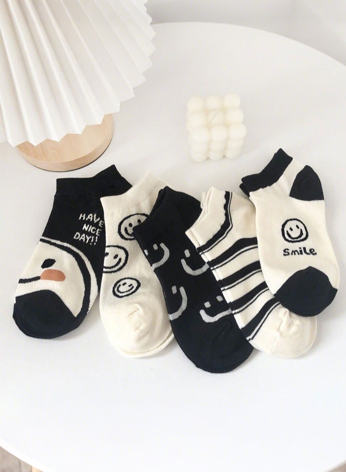 5 Pairs Cartoon Smiley Face Crew Socks Casual Cute Short socks Fashion Ankle Socks White Black for Girl Women  - Image 3