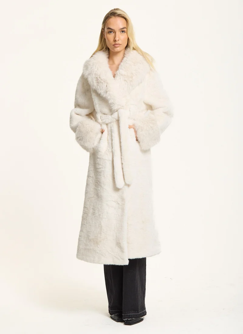 Liquorish White Longline Faux Fur Coat
