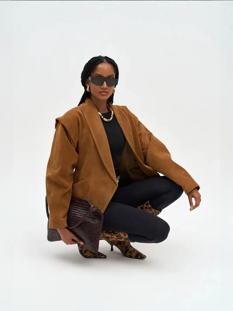 Mai Collection MAI STUDIOS Bronte Shoulder Detailed Blazer