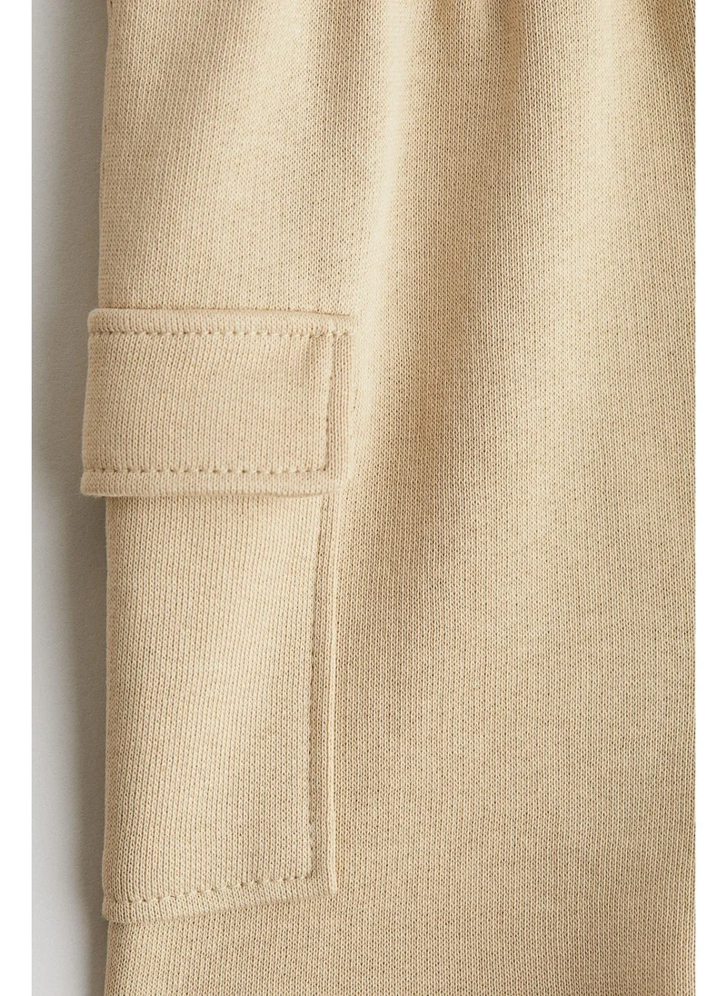 اتش اند ام Sweatshirt cargo shorts