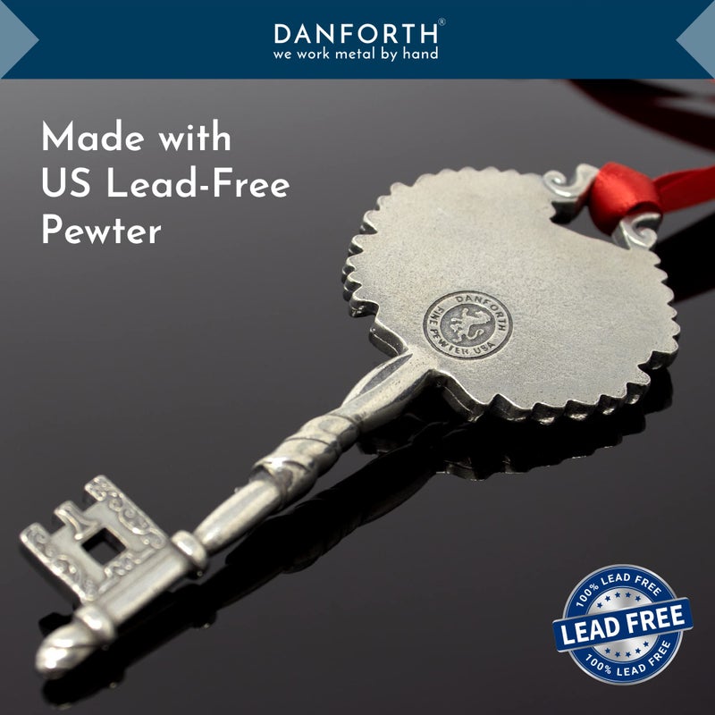دانفورث Danforth Santas Key Ornament - Pewter Pewter مصنوع يدويًا على طراز عيد الميلاد الحلي - Satin Ribbon 4 Made in USA - Image 4