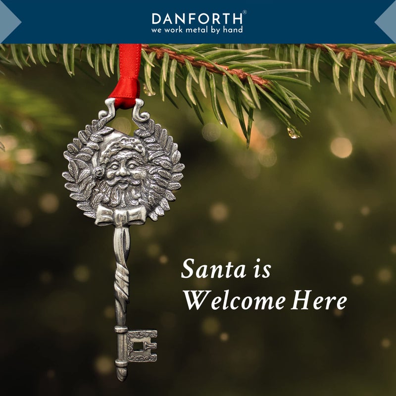 دانفورث Danforth Santas Key Ornament - Pewter Pewter مصنوع يدويًا على طراز عيد الميلاد الحلي - Satin Ribbon 4 Made in USA - Image 3