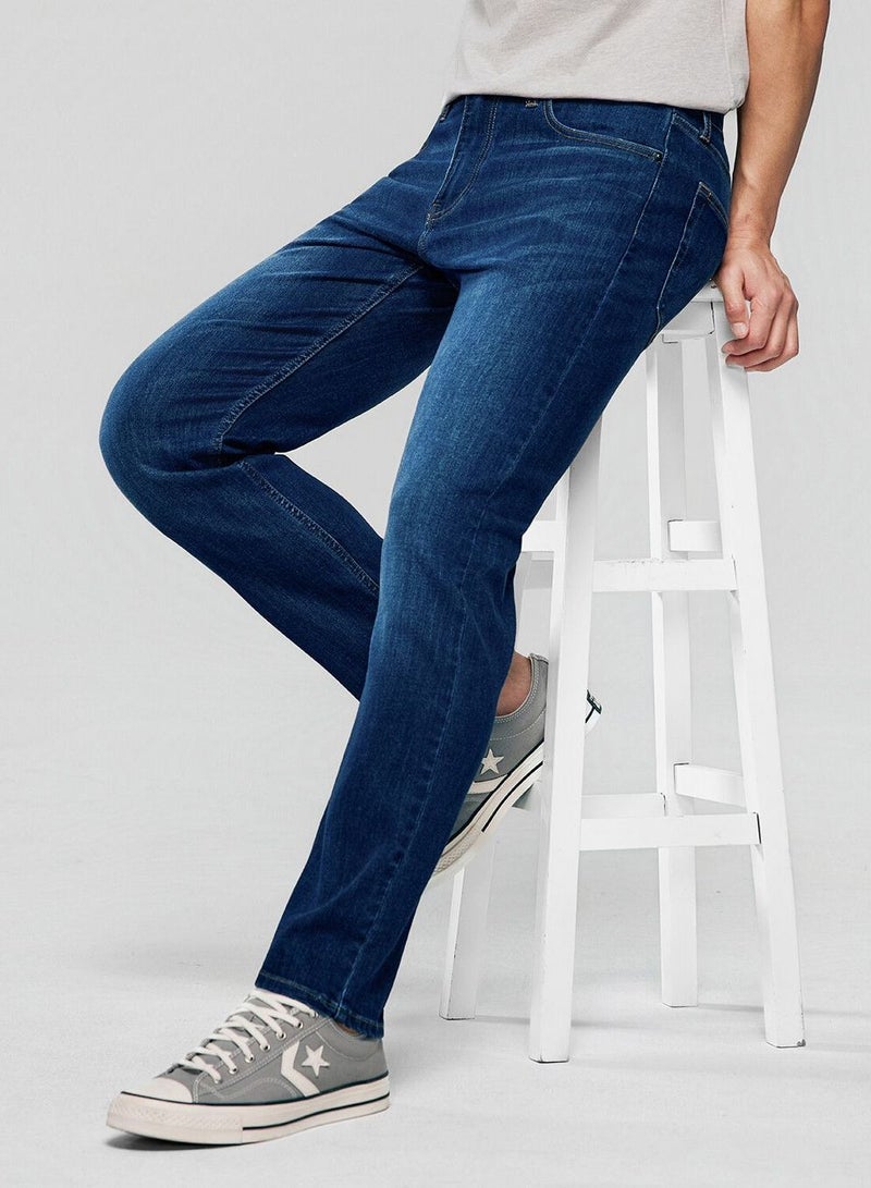 GIORDANO Men Tapered Stretch Denim Indigo Jeans - Image 1