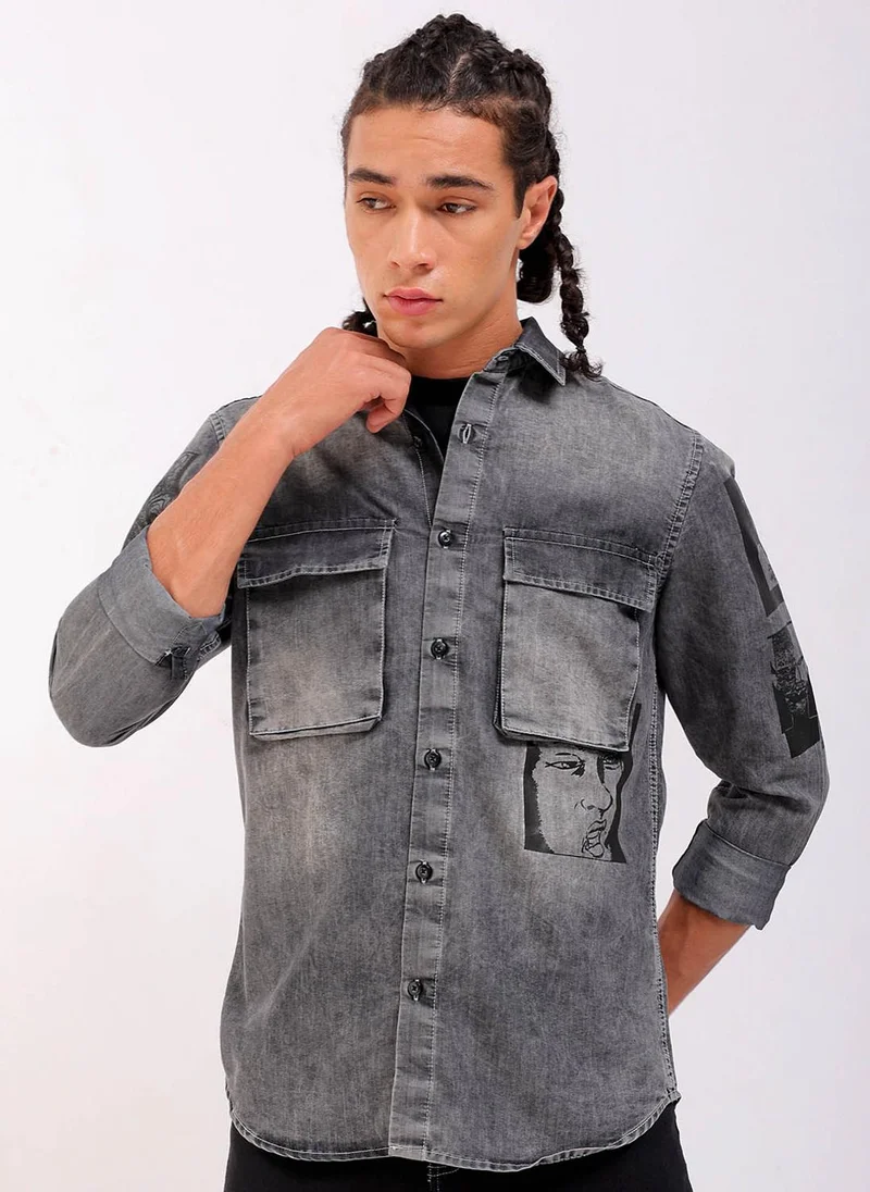 ذا انديان كراج كو Men Regular Fit Solid Full Sleeves Cutaway Collar Casual Denim Shirt