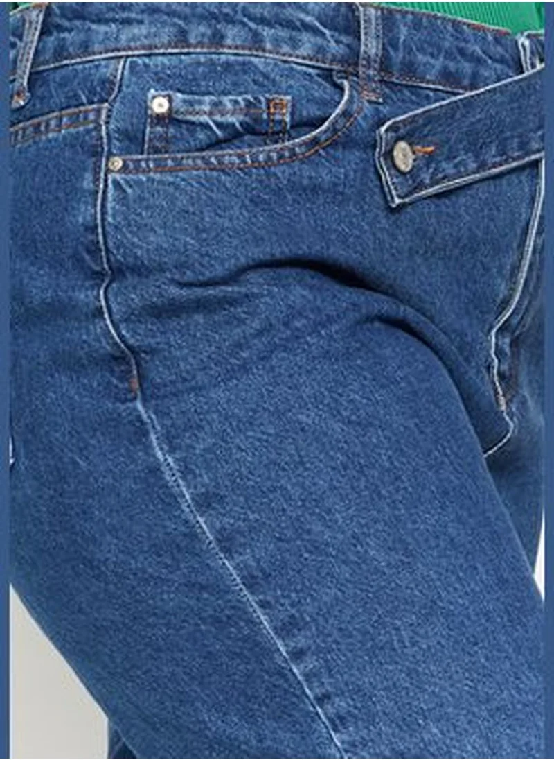 trendyol Blue Normal Waist Additional Features None Available Straight Plus Size Jeans