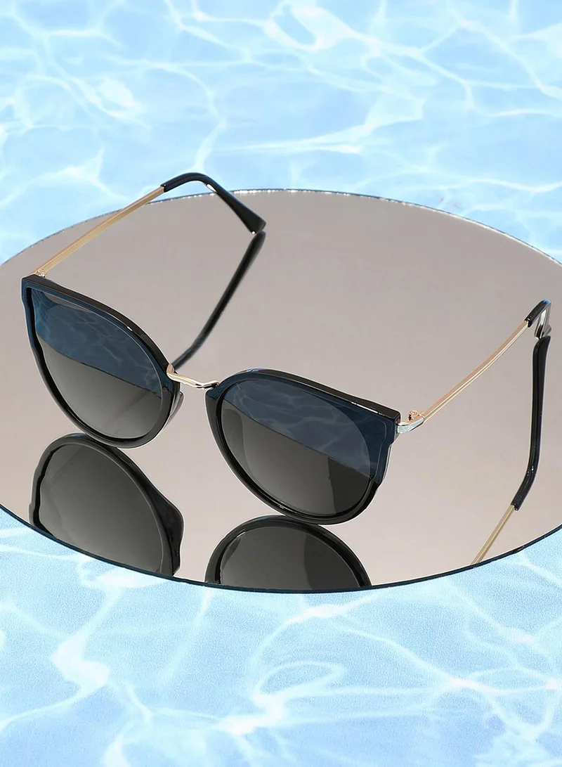 Haute Sauce  Black Wayfarer Sunglass for Women | Best Price UAE