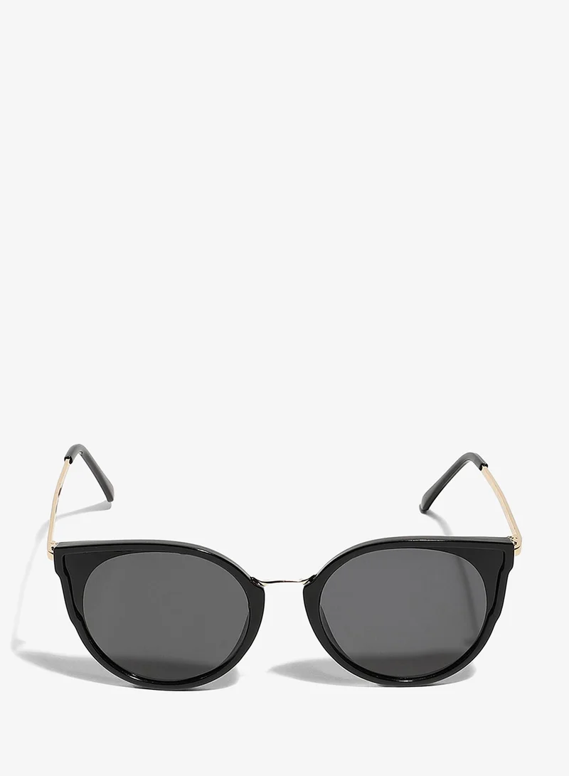 Haute Sauce Black Wayfarer Sunglass