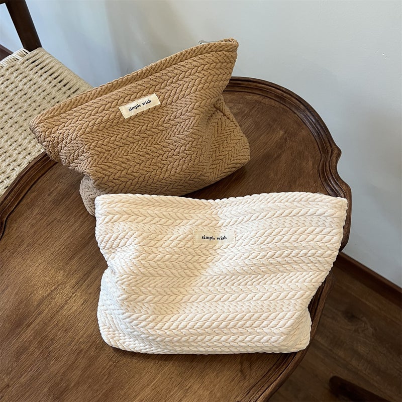 Large Cosmetic Toiletry Bag with Zipper, Portable Sanitary Napkin Organizer - Image 1