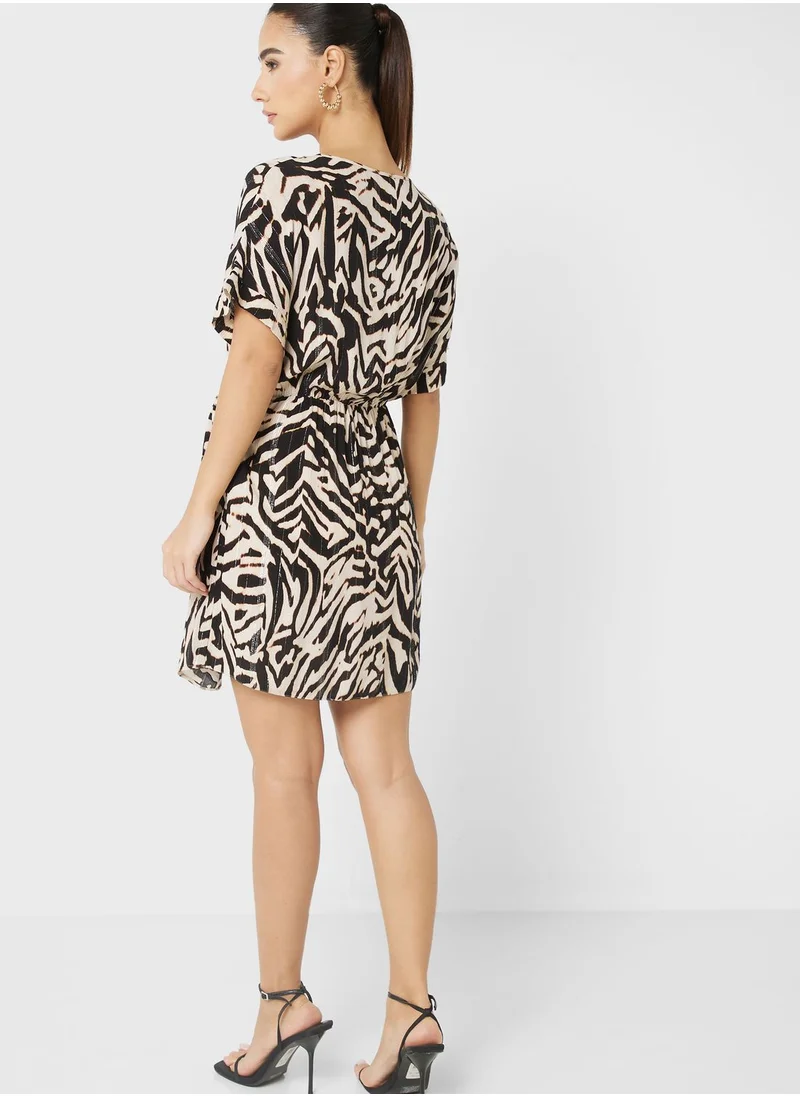 NEW LOOK Surplice Neck Tie Detail Dress