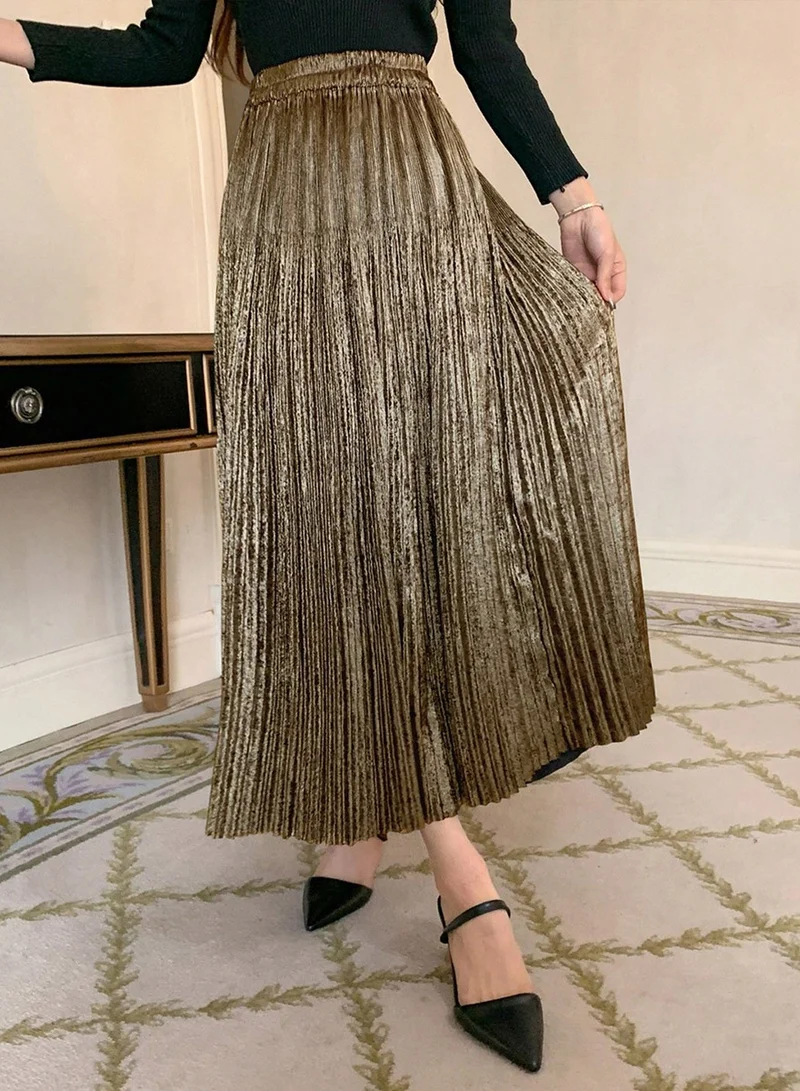 Take Two Solid Elastic Waist Pleated Detail A-Line Skirt