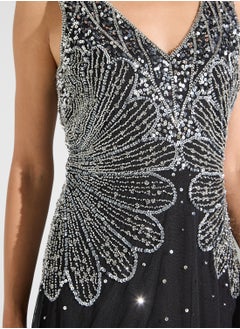 Namshi x Sleeveless Embellished Dress  - Image 4