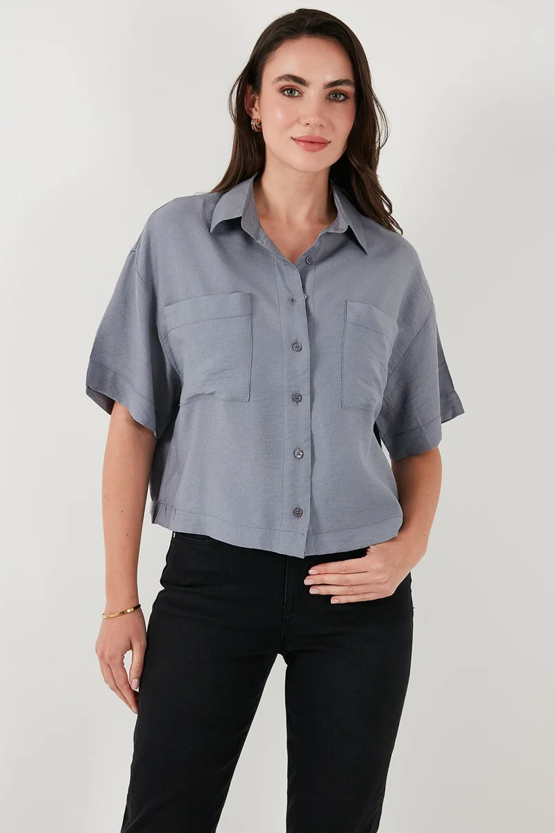 Lela Regular Fit Pocket Detail Short Sleeve Shirt Women's Shirt 6778568