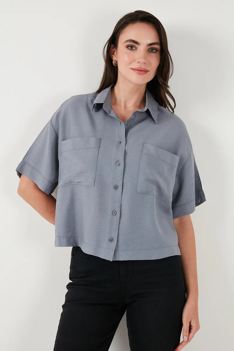 Lela Regular Fit Pocket Detail Short Sleeve Shirt Women's Shirt 6778568