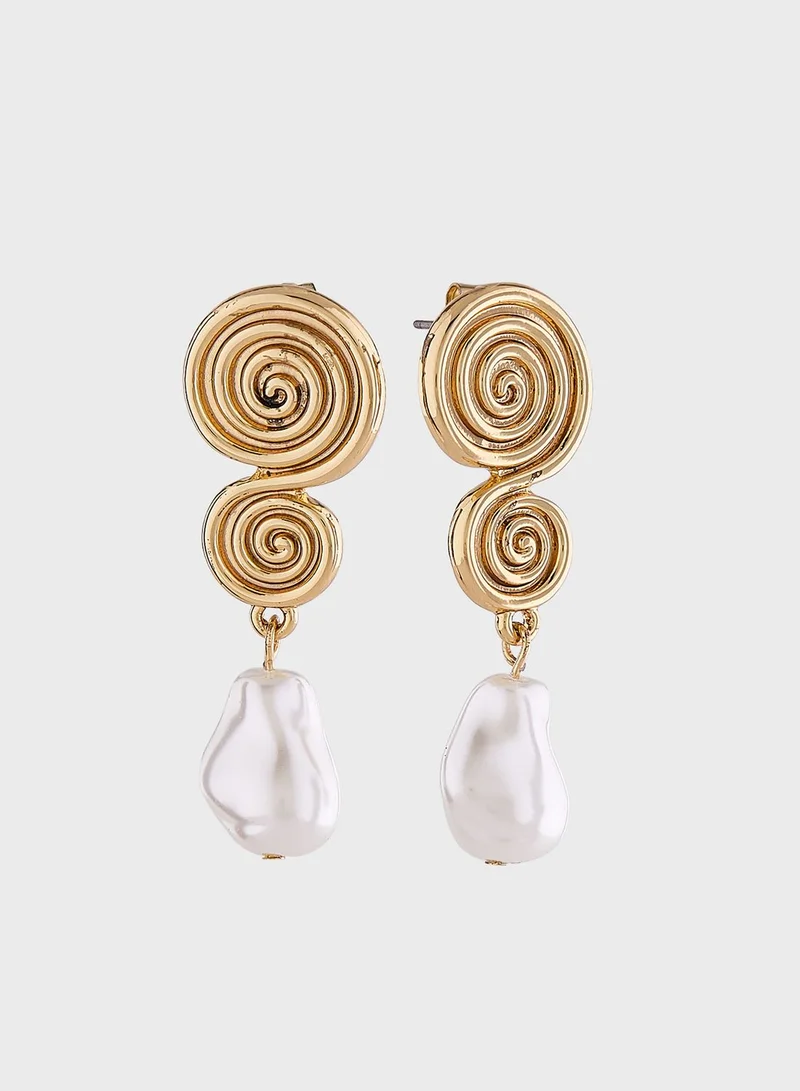 Rubi Mid Charm Earring