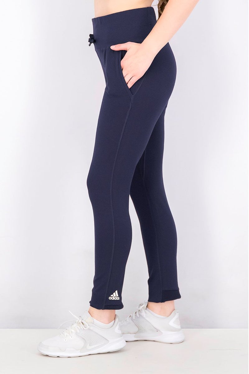 Adidas سراويل ليغينغ للنساء مع حبل سحب وجيب جانبي VRCT، أزرق داكن - Image 3