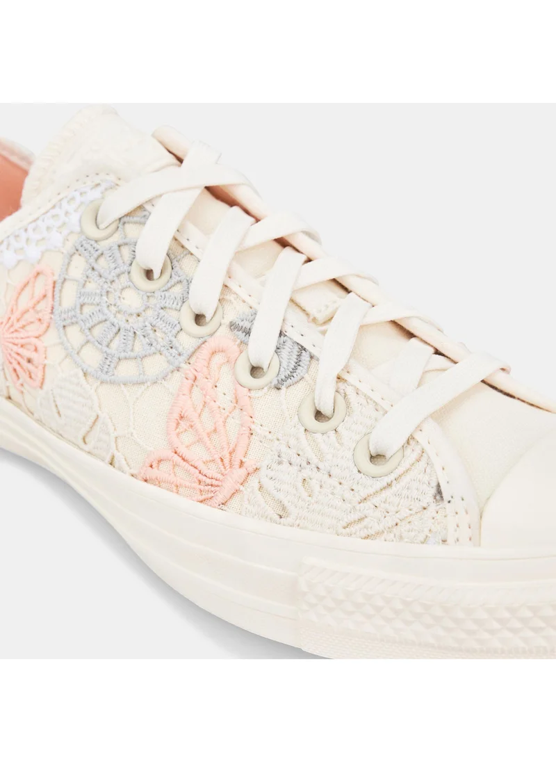 CONVERSE Women's Chuck Taylor All Star Shoes