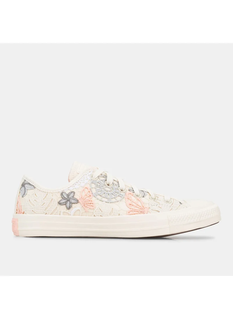 كونفرس Women's Chuck Taylor All Star Shoes