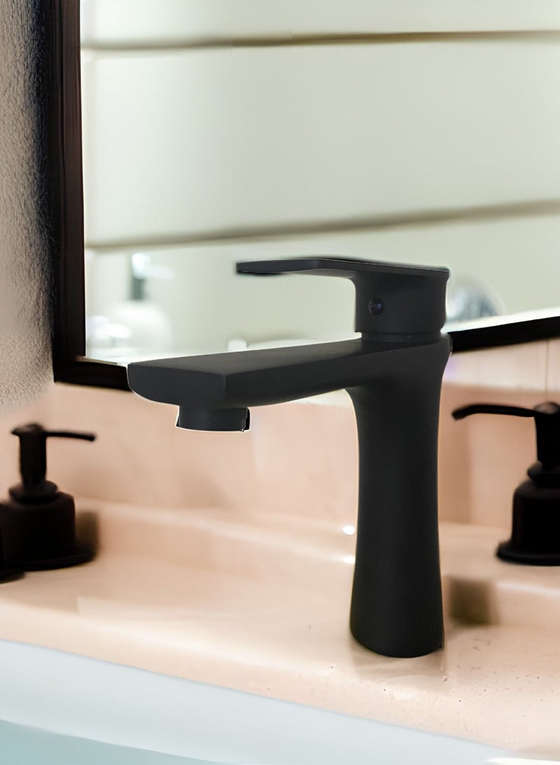 Hot and Cold Bathroom Sink Mixer Made of Zinc Alloy  Anti Rust  With 60 cm Water Hoses - Image 1