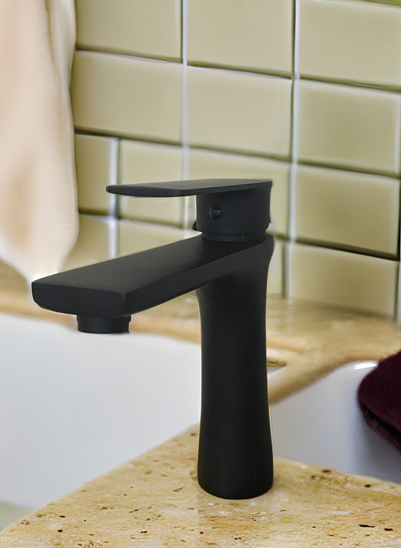 Hot and Cold Bathroom Sink Mixer Made of Zinc Alloy  Anti Rust  With 60 cm Water Hoses - Image 3