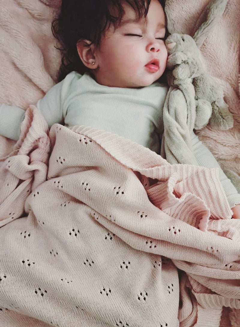 Elli Junior Huge Knitted Blanket In Organic Cotton, Pink - Image 2