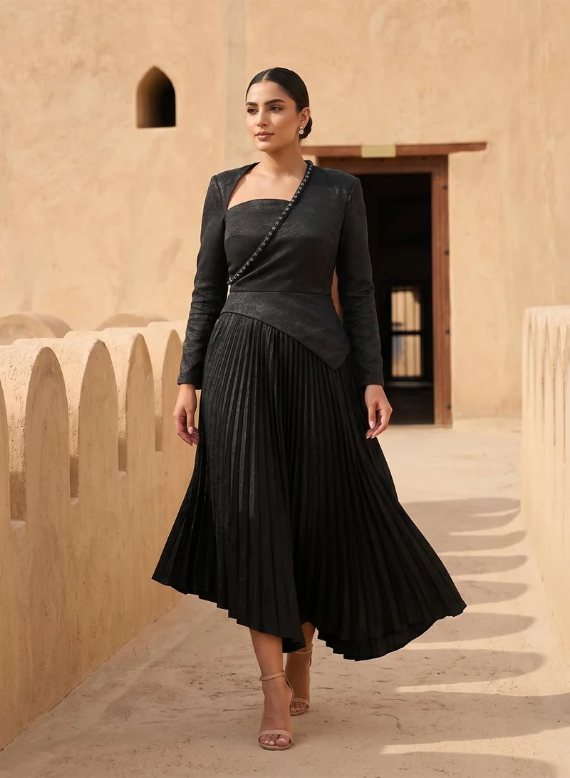 Threadz by Ajooni Pleated Long Sleeve Maxi Dress