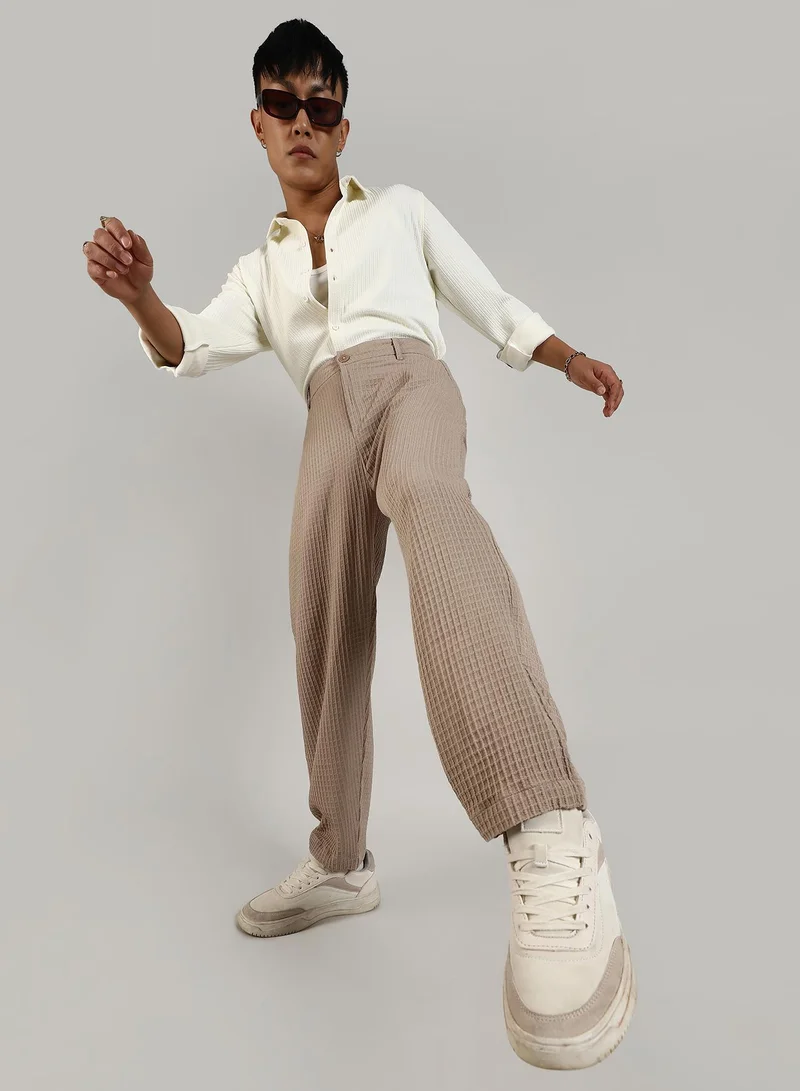 Campus Sutra  Lightweight - Textured Graph Check Trousers for Men | Best Price UAE