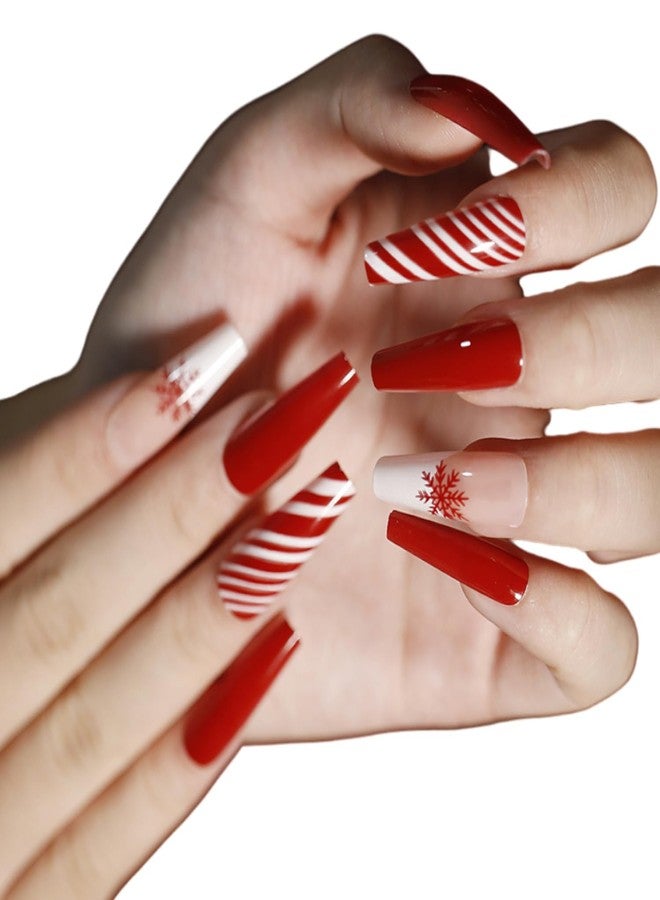 Vezocim أظافر صناعية مضغوطة لعيد الميلاد على شكل تابوت بطول طويل، 24 قطعة أظافر حمراء مزيفة شتوية بتصاميم أشرطة ثلج لامعة تغطي بالكامل أظافر مربعة مزيفة لاصقة للأصابع للنساء (JP1297) - Image 3