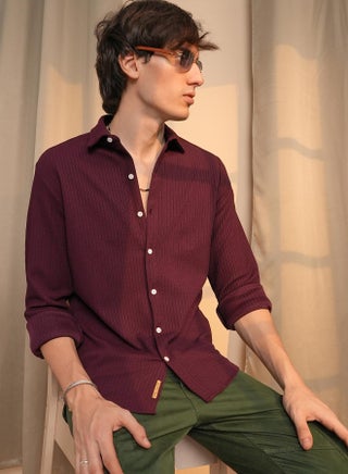 Men's Maroon Red Stripe-Creased Shirt - pzsku/Z530E14D7F0521B6BB8BBZ/45/_/1741611161/05764a05-ce24-477a-8c02-dd4061c09914
