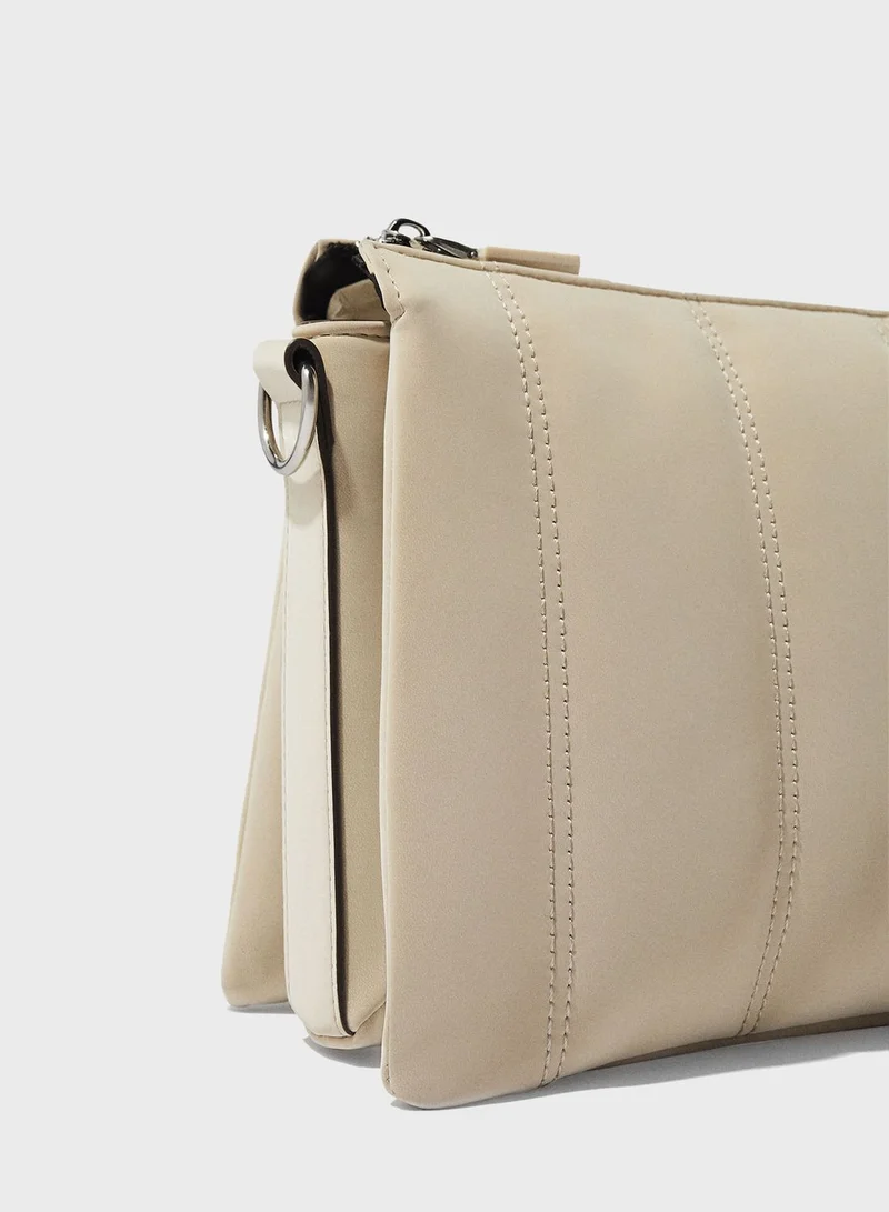 PARFOIS Chain Detailed Crossbody Bag