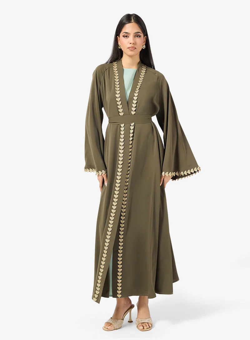 Khizana  Abaya With Contrast Piping for Women | Best Price UAE