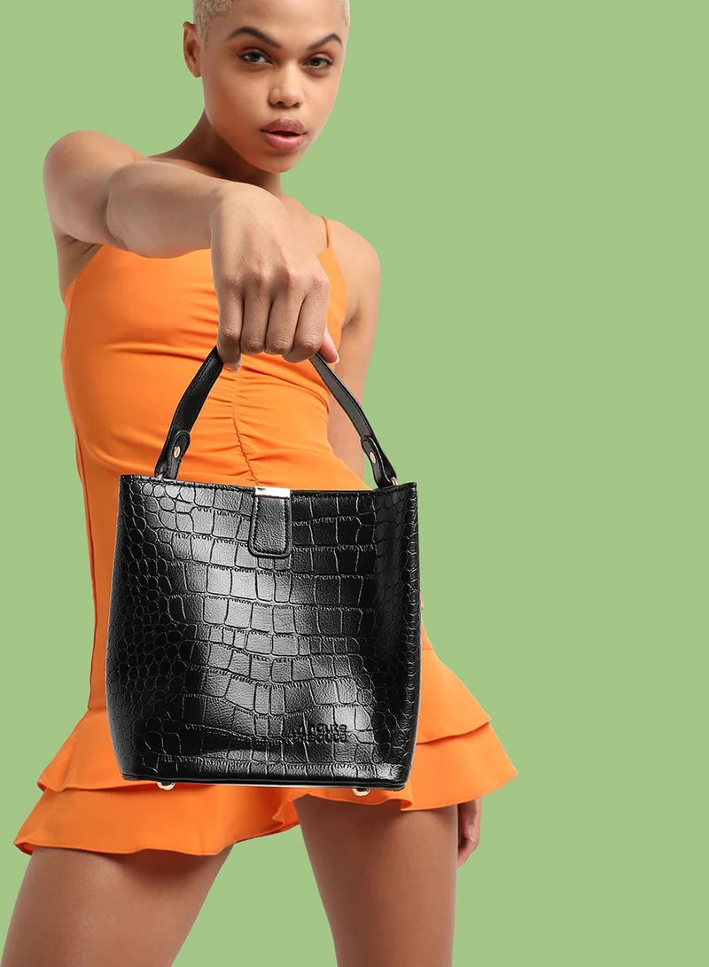 صوص هاوت حقيبة توت إنفينيتي سوداء