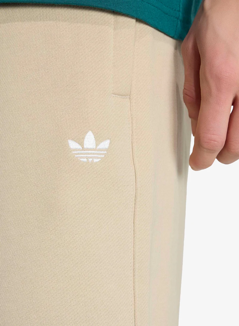 Adidas Originals KHATHR 7" Trefoil Essential Fleece Shorts for Men | Best Price UAE