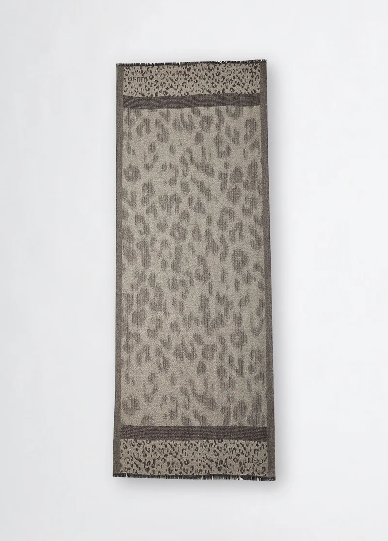ليو جو Jacquard Shawl