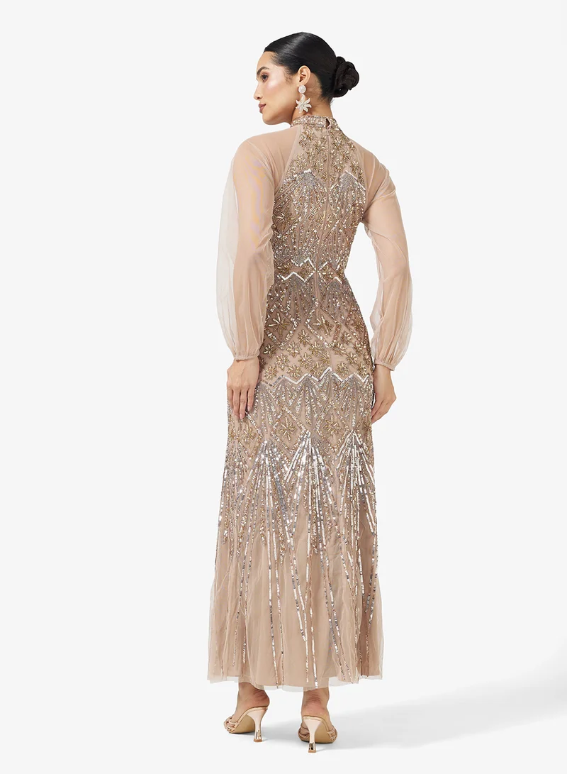 مايا Embellished Detail Backless High Neck Maxi Dress