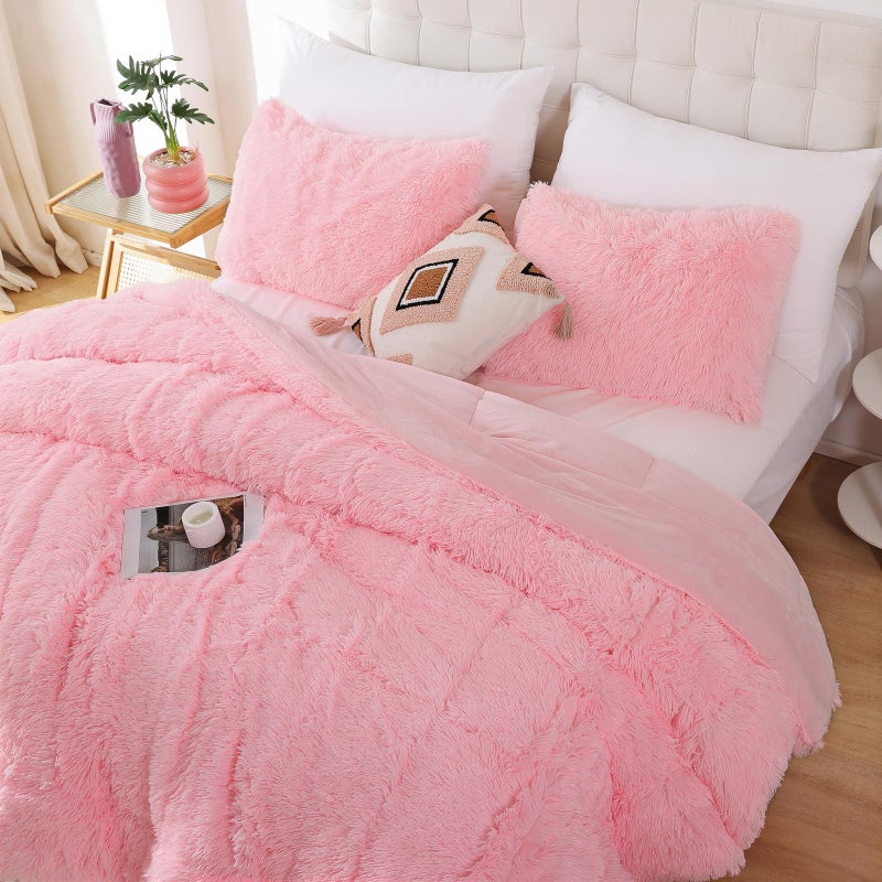 Smoofy Fluffy Full Size Comforter Set, Faux Fur Pink Comforter Set, Luxury Fuzzy Bedding Set, Soft Shaggy Full Bed Set for All Season, 3 Pieces - 1 Comforter & 2 Pillowcases - Image 2