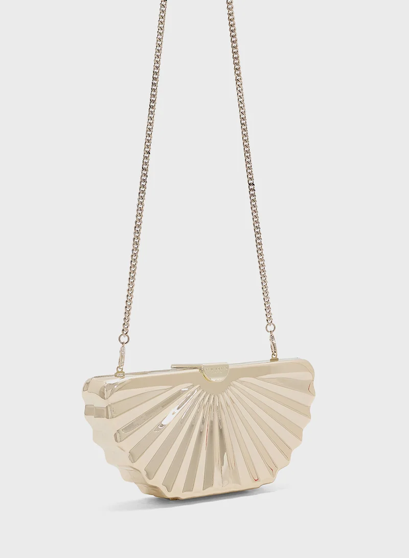 تيد بيكر Fan Clutch