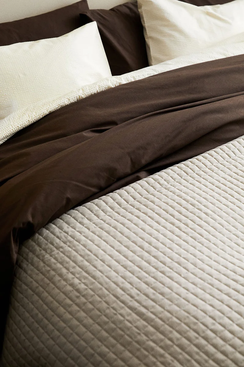 H&M Quilted bedspread