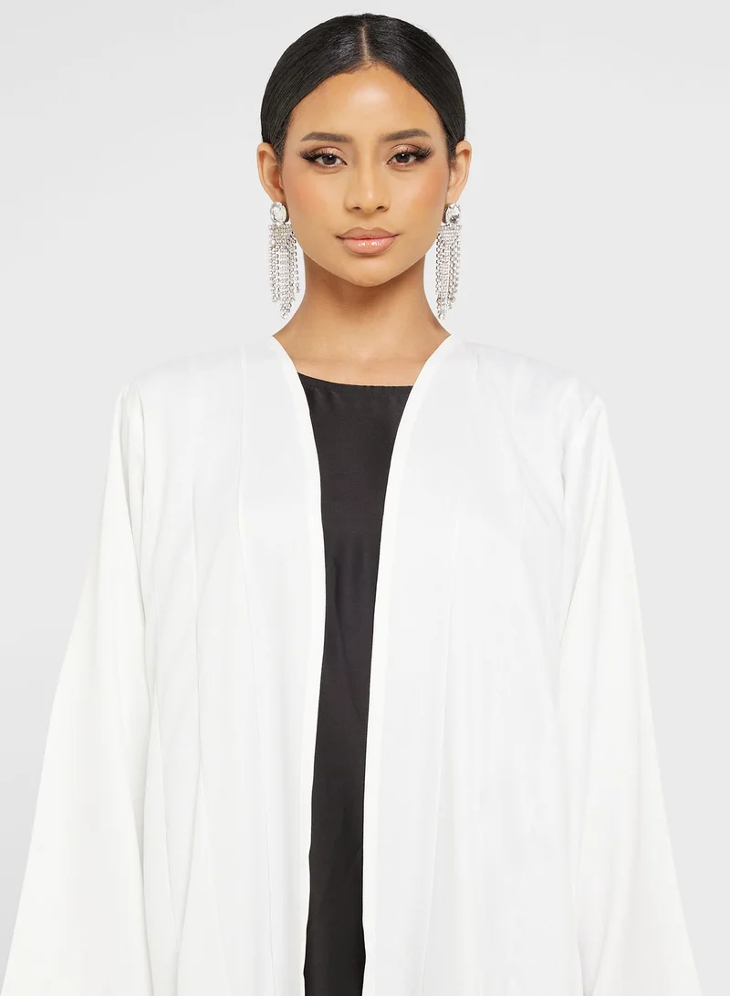 Khizana Colorblock Detail Abaya With Sheila