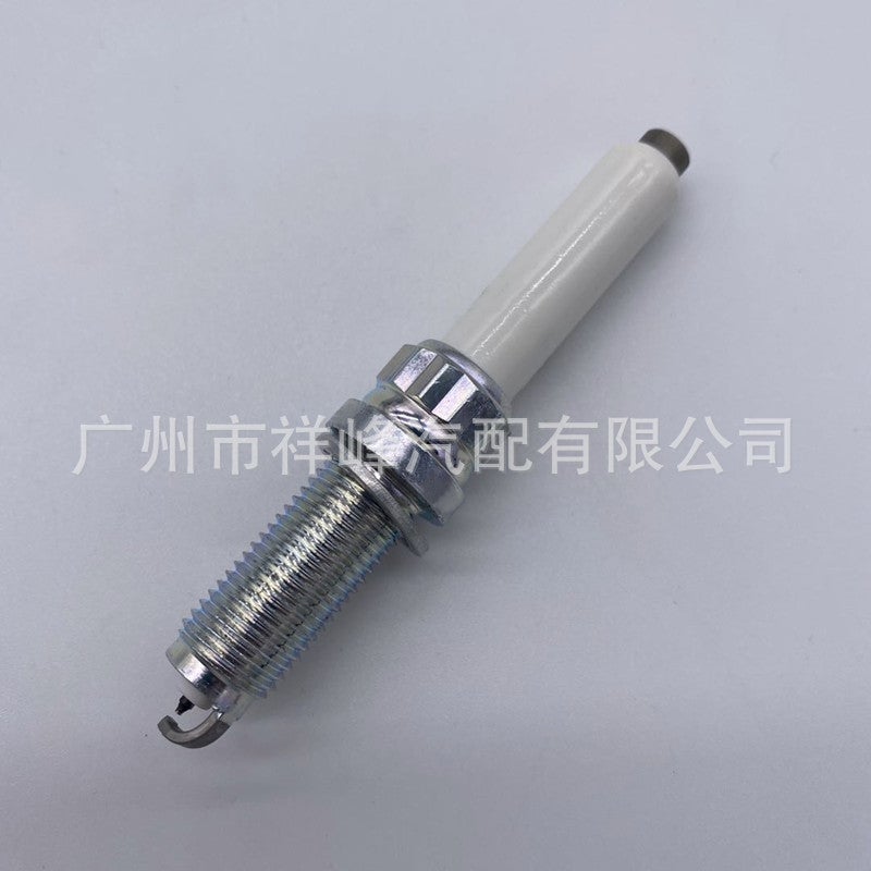 Generic Foreign trade cross-border wholesale car spark plug torch 12120040551 SILZKGR8B8S 