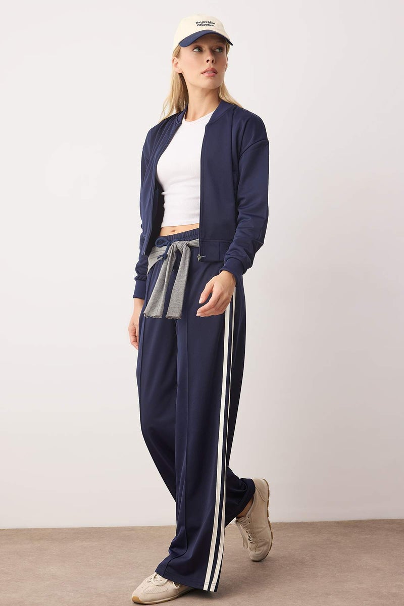 trendyol Navy Blue Striped Diver/Scuba Fabric Sports Knitted Sweatpants Thmaw26Ea00008 - Image 1