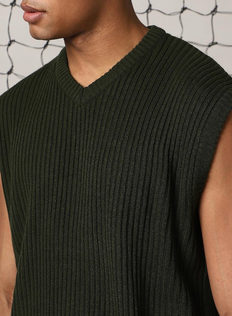 Hubberholme Men's Green 100% Acrylic Solid Relaxed Fit Sweater - Image 5