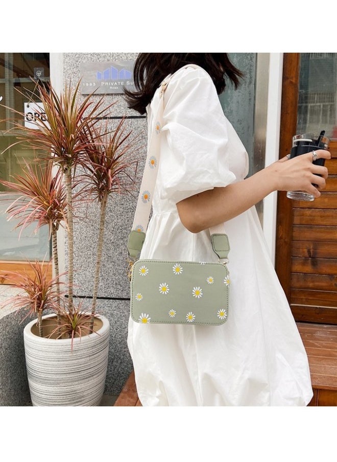 SHABILI Girls' Sweet Shoulder Bag, Student's Chrysanthemum Pattern Crossbody Bag Sling Bag Side Bag Carry Bag, Daily Commuter Mobile Phone Bag Small Bag Card Holder Passport Bag Wallet for Women/Ladies  - Image 4