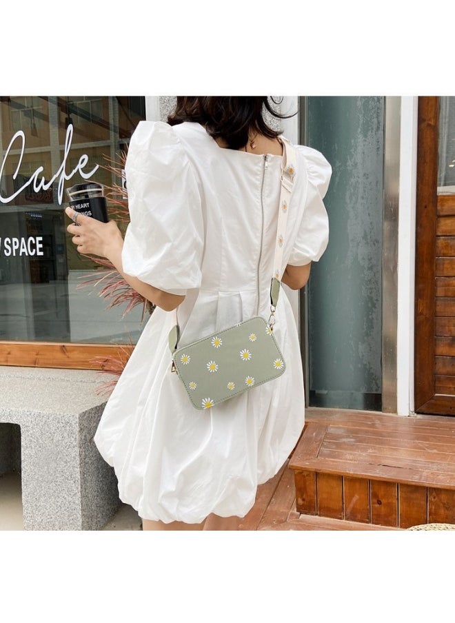 SHABILI Girls' Sweet Shoulder Bag, Student's Chrysanthemum Pattern Crossbody Bag Sling Bag Side Bag Carry Bag, Daily Commuter Mobile Phone Bag Small Bag Card Holder Passport Bag Wallet for Women/Ladies  - Image 2