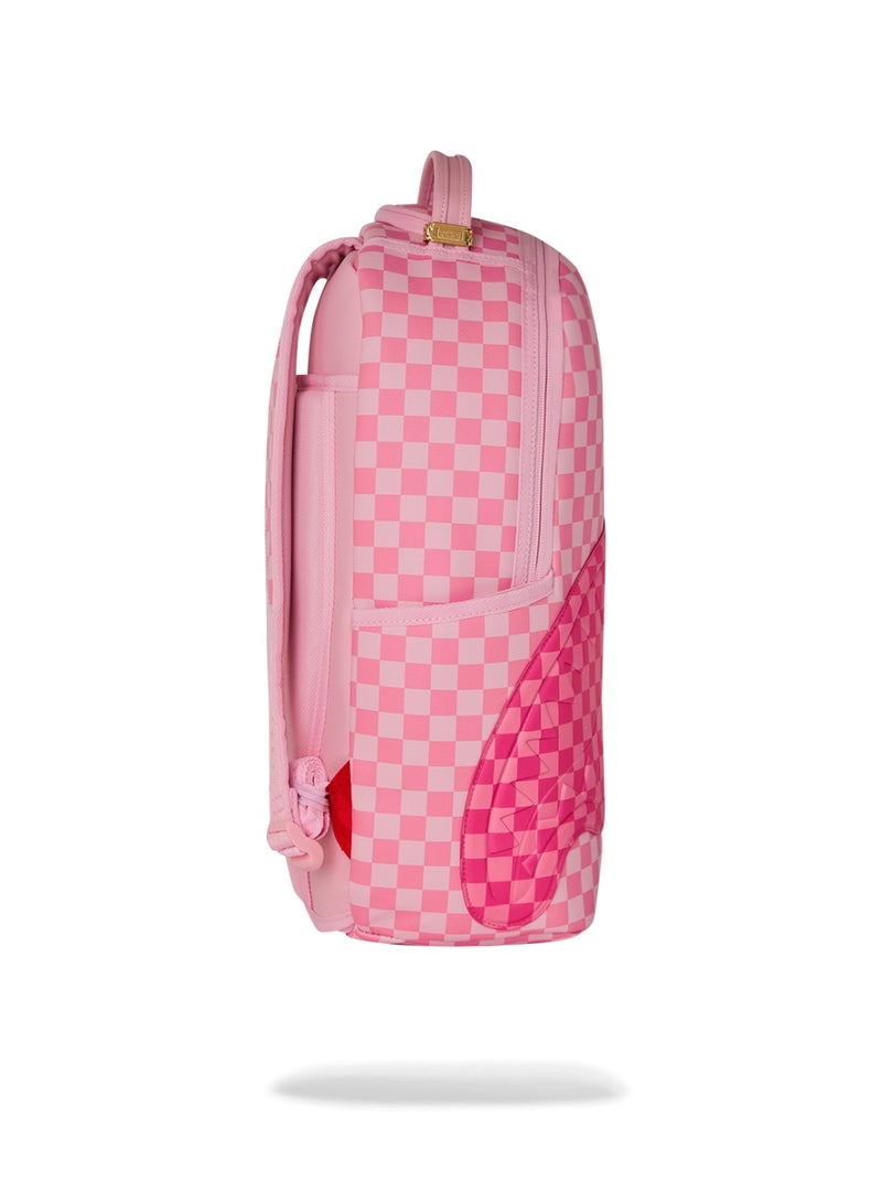 SPRAYGROUND حقيبة ظهر باتش سمكة القرش الوردية من سبراي غراوند في باريس - Image 3