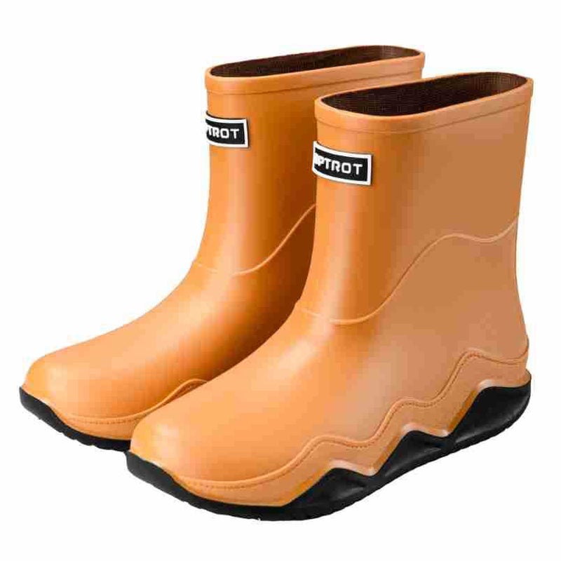 Fashion British Men'S Rain Shoes Short Tube Fishing Medium Tube Outdoor Work Rain Boots Car Wash Water Shoes Men'S Rubber Shoes - Image 1
