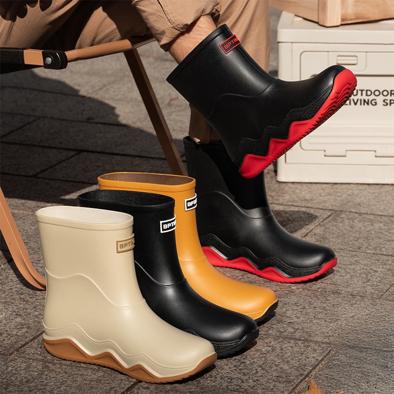 Fashion British Men'S Rain Shoes Short Tube Fishing Medium Tube Outdoor Work Rain Boots Car Wash Water Shoes Men'S Rubber Shoes - Image 2
