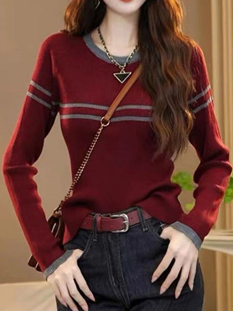 YUNIQEE سويت شيرت ماروني بتصميم ذاتي بياقة دائرية - Image 1